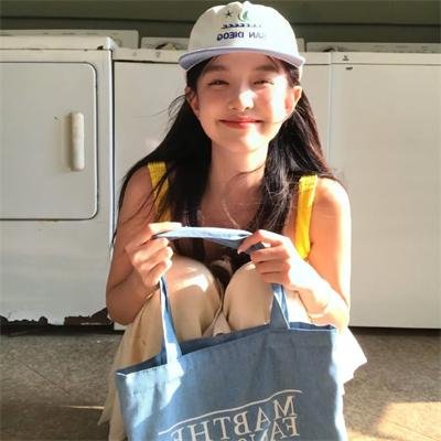 卫星女孩和奶牛